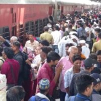 Diwali Chhath Special Trains: स्पेशल ट्रेन चलाने के बाद भी नहीं मिल रही सीट, लगातार बढ़ रही वेटिंग