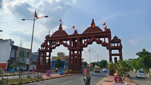 Indore: मांडू, महेश्वर, उज्जैन,ओंकारेश्वर की कनेक्टिविटी इंदौर-मनमाड़ व फोरलेन प्रोजेक्ट से होगी आसान