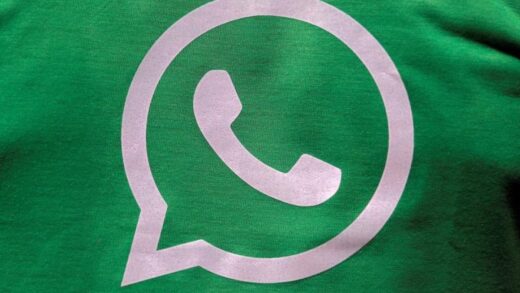 WhatsApp पर जल्द आएगा एक नया फीचर, AI से बोलकर कर सकेंगे बातें