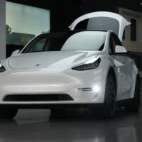 अमेरिका में ट्रंप की जीत से EV मेकर Tesla के शेयर में जोरदार तेजी