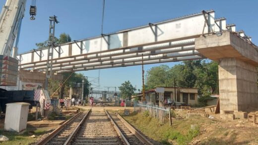 इंदौर में 4 लेन से 8 लेन होगा रेलवे ओवर ब्रिज, 80 लाख रुपए आएगी लागत | Indore News: 4 lane to 8 lane railway over bridge will be constructed in Indore