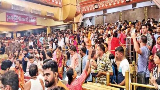 महाकाल:  3 लाख से ज्यादा श्रद्धालु पहुंचे, शाही सवारी आज – Ujjain News