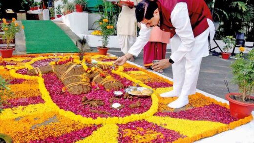 विपक्ष पर तंज:  गाय और गोवर्धन पूजा पर आपत्ति करेंगे तो कभी सत्ता में नहीं आ पाएंगे‎ – Bhopal News