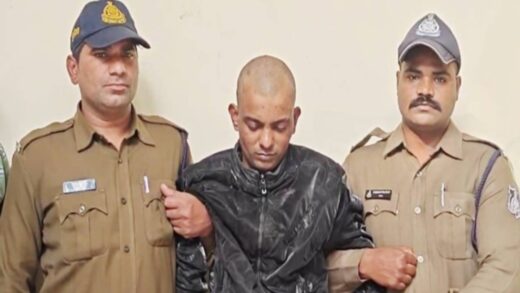 पुलिस ने पकड़ा ईनामी बदमाश, 50 पैसे के लिए उलझा पेंच | mp news Murder case accused with ’50 paise’ bounty on head held in Indore Leg Fracture