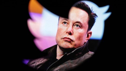 Elon Musk के Twitter पर 1 दिन में बढ़े 8 लाख फॉलोअर्स! सिंगर जस्टिन बीबर को छोड़ा पीछे!