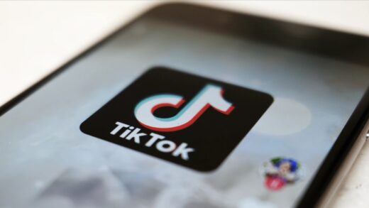 अमेरिका में बैन होगा TikTok? ऐप हटाने के लिए Google-Apple को लिखी गई चिट्ठी – India TV Hindi