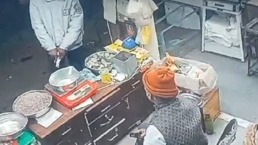 भोपाल में नकाबपोश बदमाश ने कारोबारी पर फायर किए: VIDEO:  अड़ीबाजी कर पांच हजार की मांग की, थाने से सौ फीट की दूरी पर वारदात – Bhopal News