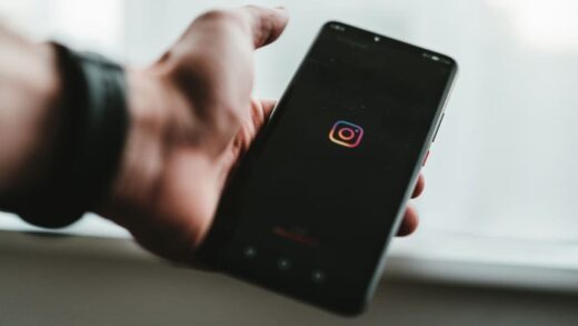 Instagram ने करा दी मौज! अब अपलोड कर सकेंगे 3 मिनट तक लंबी रील्‍स, और क्‍या नया? जानें