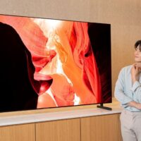 Samsung ने पेश किया ‘दुनिया का पहला’ 4000 निट्स QD-OLED TV डिस्‍प्‍ले