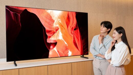 Samsung ने पेश किया ‘दुनिया का पहला’ 4000 निट्स QD-OLED TV डिस्‍प्‍ले