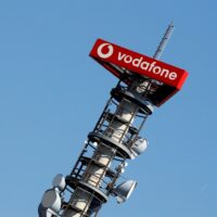 Vodafone ने रचा इतिहास, साधारण स्मार्टफोन से कर डाली दुनिया की पहली ‘स्पेस वीडियो कॉल’!