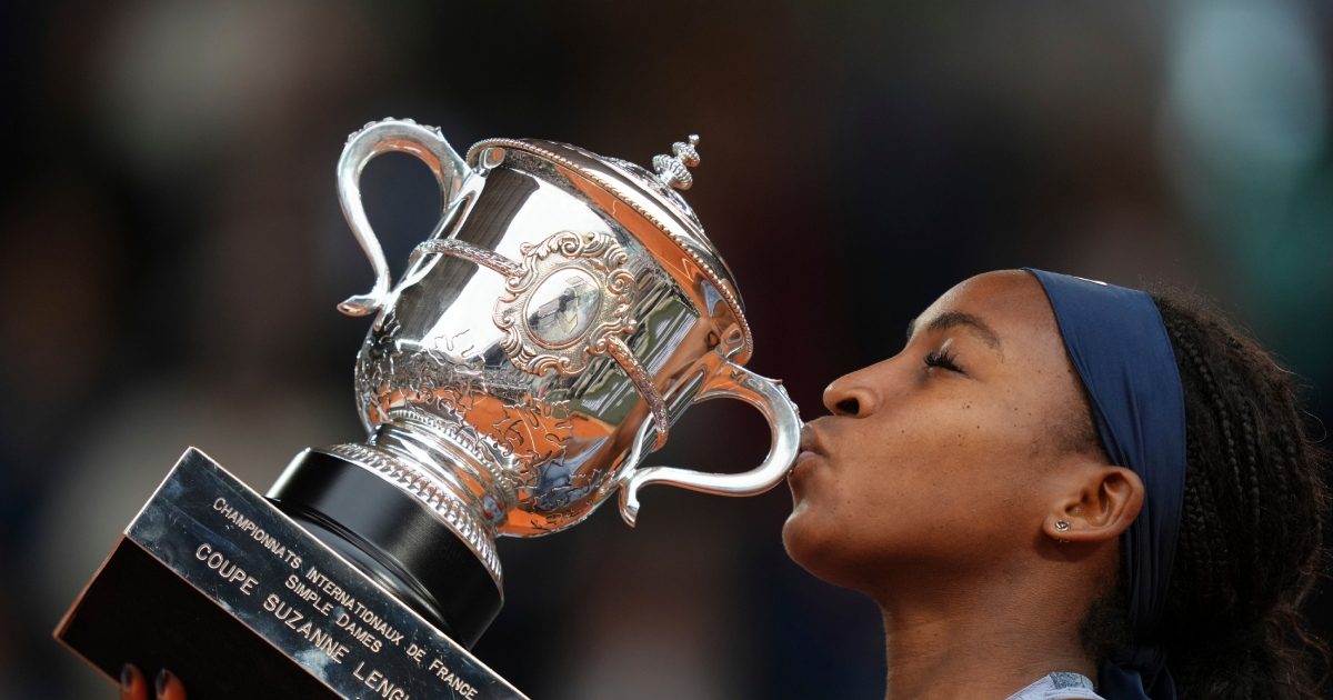 21 साल की कोको गॉफ बनी फ्रेंच ओपन चैंपियन, फाइनल में वर्ल्ड नंबर वन को चौंकाया