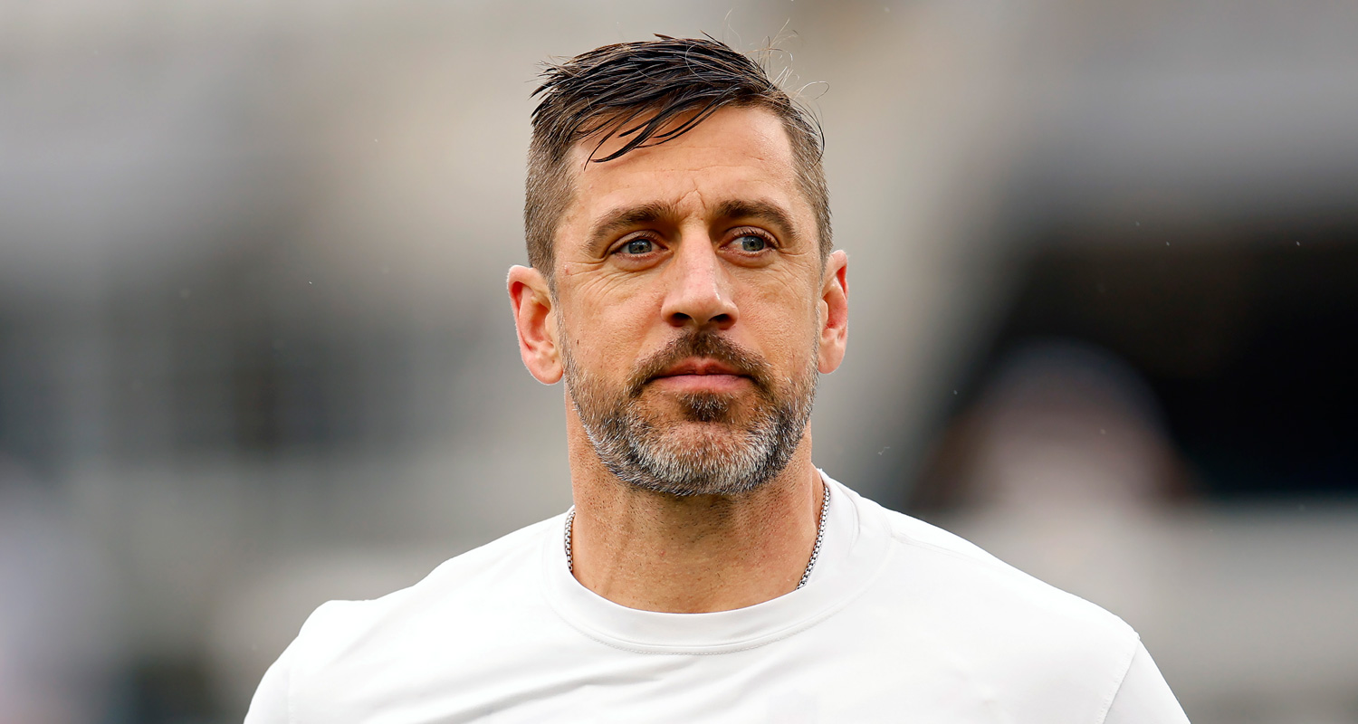 Aaron Rodgers Confirmed to Have Signed With Pittsburgh Steelers, Contract Details Revealed