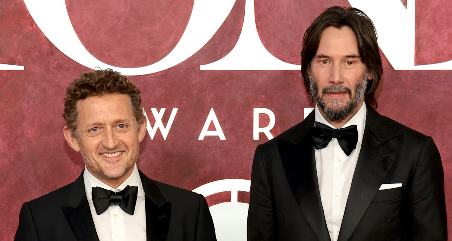 Bill & Ted's Keanu Reeves & Alex Winter Present at Tony Awards 2025 Ahead of Upcoming Broadway Play