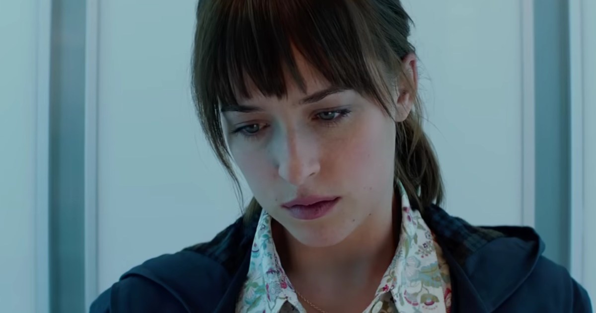 Dakota Johnson & Coldplay’s Chris Martin Reportedly Breakup After 8 Years