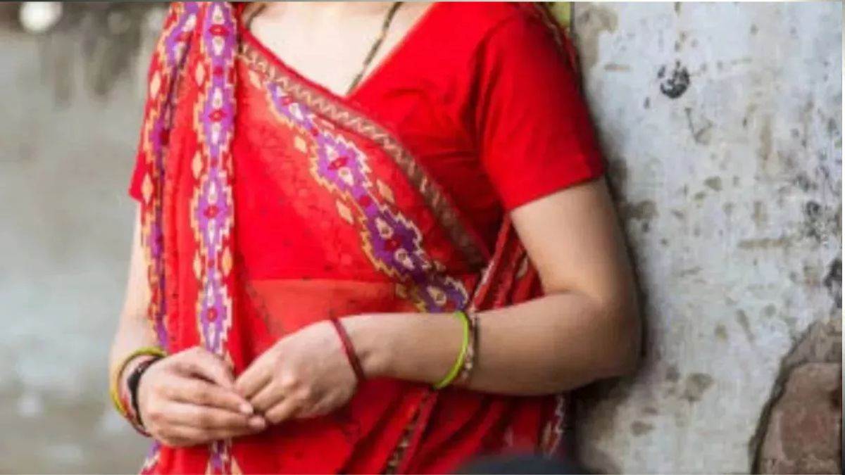 Datia News: सोशल मीडिया पर दोस्ती कर महिला ने मिलने बुलाया, दुष्कर्म का केस लगाने की दी धमकी