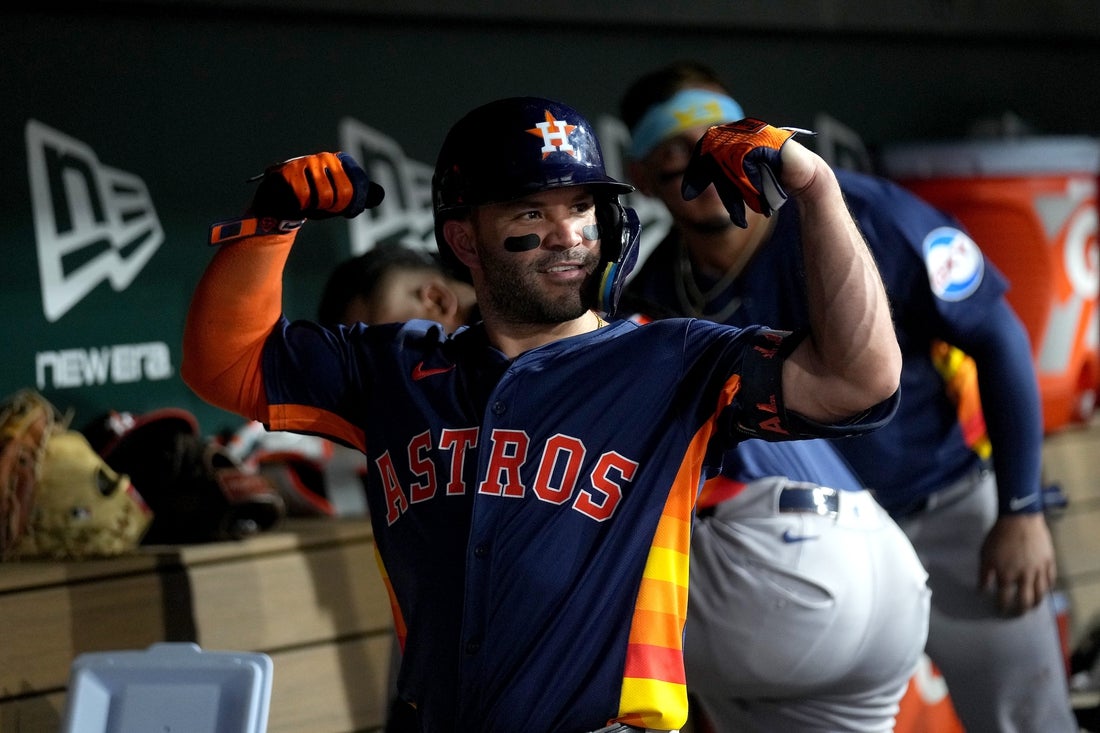 Deadspin | Astros ride high-powered offense into finale vs. A’s