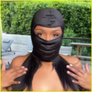 Lizzo Showcases Weight Loss Journey in Bikini Video