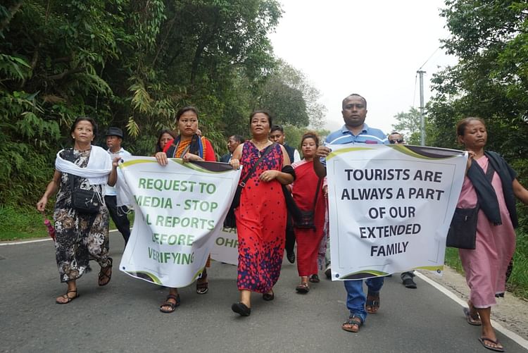 MP News: राजा हत्याकांड से बदनामी, सोहरा के लोगों ने निकाली शांति रैली, जगह को बताया सुरक्षित, जानें क्या बोले