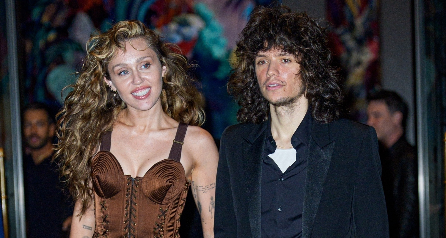 Miley Cyrus & Boyfriend Maxx Morando Hold Hands During Night Out in NYC!