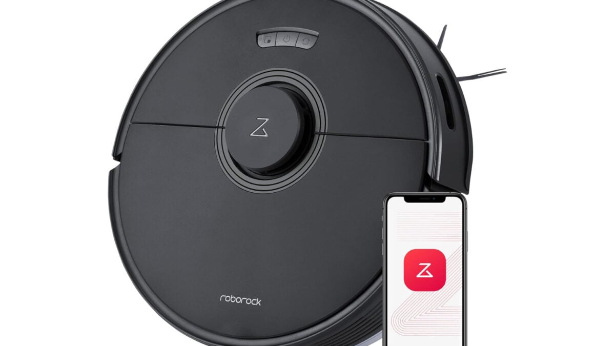 This Roborock Q7 Max Robot Vacuum and Mop Drops to Near-Free Price Thanks to Almost 50% Off on Amazon