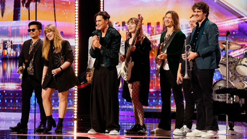 Tom Sandoval Receives Standing Ovation From ‘America’s Got Talent’ Judges With Cover Band
