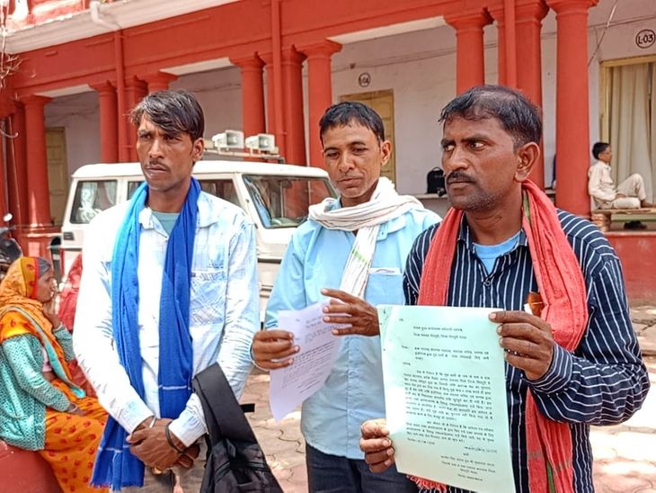 खेत तालाब के 3 लाख में से 2-लाख का गबन:  किसान ने कलेक्टर से कहा- सचिव, सरपंच और इंजीनियर ने मिलकर किया घोटाला – Shivpuri News