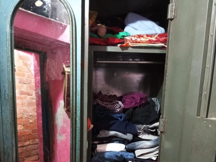 ग्वालियर में मजिस्ट्रेट के घर चोरी:  वसंत विहार में दिनदहाड़े घर का ताला तोड़कर दिया वारदात को अंजाम – Gwalior News