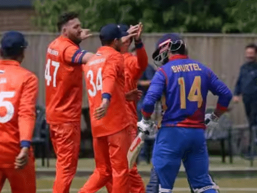 टी-20 इंटरनेशनल में पहली बार तीन सुपर ओवर:नीदरलैंड्स ने नेपाल को हराया;तीसरे सुपर ओवर में नेपाल रन नहीं बना पाया