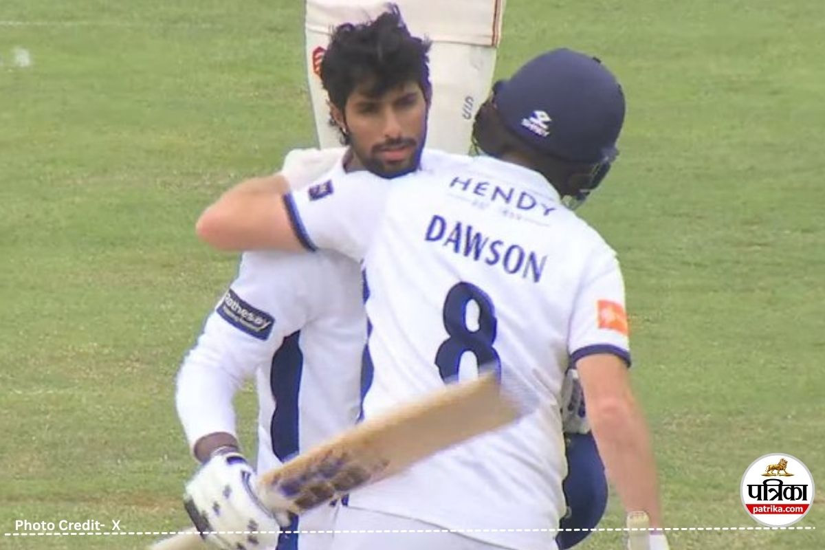 तिलक वर्मा का इंग्लैंड में धमाका, डेब्यू मैच में ठोका शतक, 11 चौके-3 छक्के लगा टीम को संकट से उबारा तिलक वर्मा का इंग्लैंड में धमाका, डेब्यू मैच में ठोका शतक, 11 चौके-3 छक्के लगा टीम को संकट से उबारा