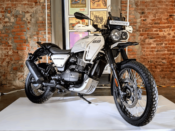 नई येज्दी एडवेंचर ₹2.15 लाख में लॉन्च:  ट्विन हेड लाइट वैरिएंट में 6 कलर में अवेलेबल; Xpulse 210 और KTM 250 एडवेंचर को टक्कर देगी