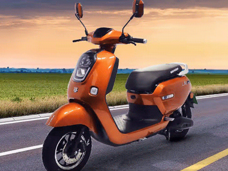 बिना ड्राइविंग लाइसेंस चला सकते हैं ये 5 इलेक्ट्रिक स्कूटर:  गाड़ी के रजिस्ट्रेशन की भी जरूरत नहीं, कीमत 40 हजार रुपए से शुरू