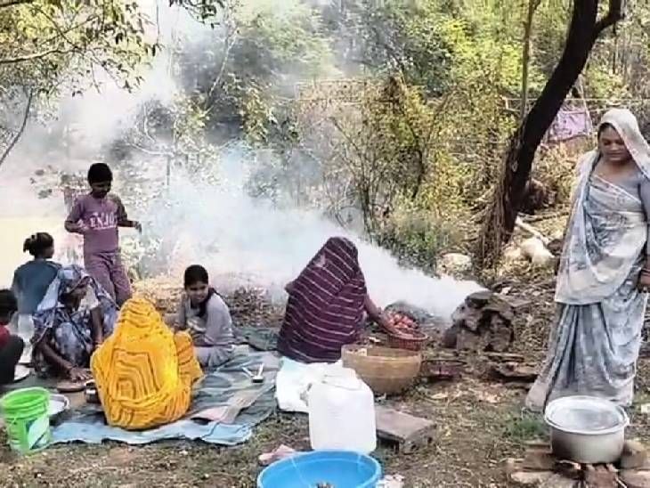 जबलपुर के बघौड़ा गांव में अनोखी परंपरा:  इस दिन घर में नहीं बाहर बनता है खाना, हैजा से हुई मौतों का डर आज भी – Jabalpur News