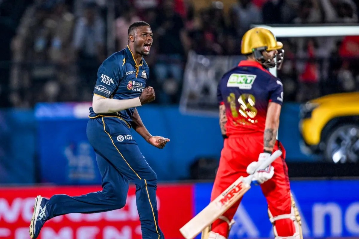 IPL Final: 10 साल बाद बन रहा ऐसा संयोग, फाइनल में पहुंचने के बाद RCB को सता रहा ट्रॉफी गंवाने का डर!