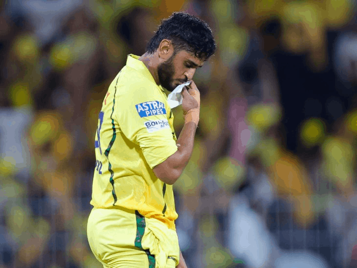 IPL-उर्विल ने सबसे तेज फिफ्टी के रिकॉर्ड की बराबरी की:हाथ जोड़कर सेलिब्रेट किया, पर्ची में लिखा- 'पापा यह आपके लिए'; टॉप मोमेंट्स-रिकॉर्ड्स