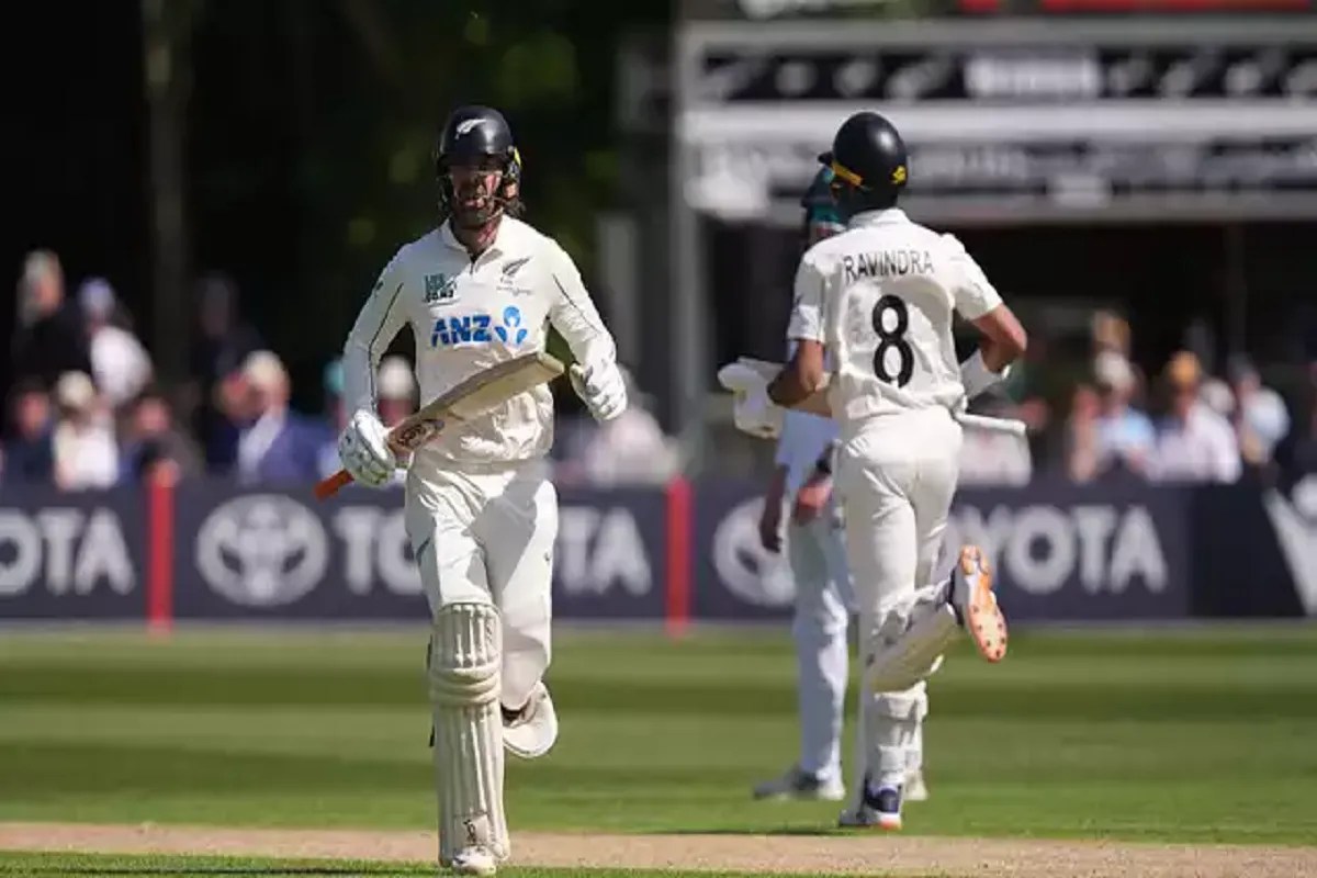 NZ vs IRE Test: दोहरे शतक से चूके टॉम ब्लंडेल, न्यूजीलैंड ने 490 रन पर घोषित की पहली पारी, आयरलैंड का बुरा हाल NZ vs IRE Test: दोहरे शतक से चूके टॉम ब्लंडेल, न्यूजीलैंड ने 490 रन पर घोषित की पहली पारी, आयरलैंड का बुरा हाल
