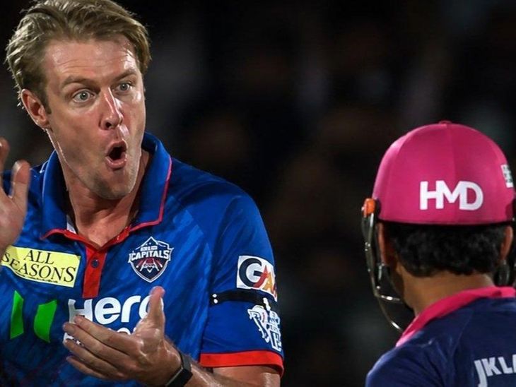 गेंदबाज काइल को BCCI ने दिया डिमेरिट पॉइंट:बोल्ड करने के बाद वैभव को प्ले ग्राउंड में दिखाई थी आंख, फिर किया था सेलिब्रेट