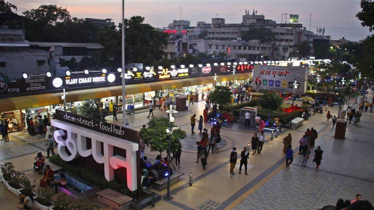 महंगाई की मार से बिगड़ेगा इंदौर के छप्पन का स्वाद, फीकी होगी सराफा की मिठास