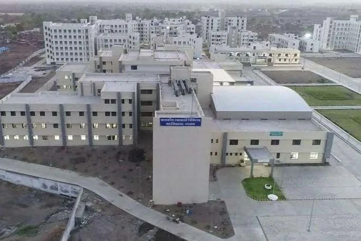 रतलाम मेडिकल कॉलेज में अब एमबीबीएस की 200 सीटें करने की तैयारी | Ratlam Medical College Is Now Preparing To Open 200 Mbbs Seats