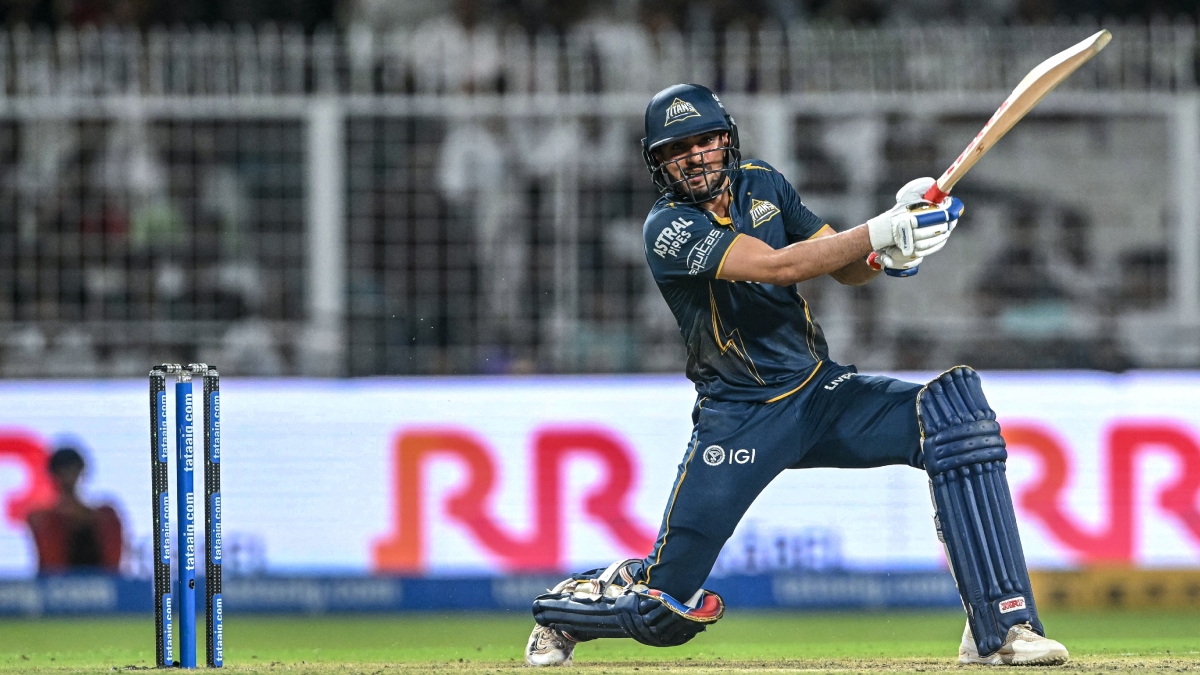 शुभमन गिल ने विराट कोहली और सचिन तेंदुलकर की बराबरी, IPL में बतौर कप्तान लगातार दूसरी बार किया ये बड़ा कारनामा