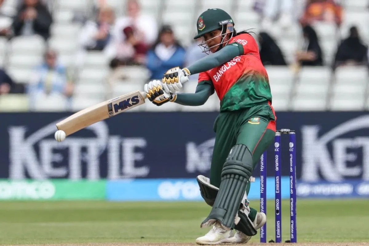 Ban W vs Ned W: बांग्लादेश ने नीदरलैंड को 6 विकेट से रौंदकर एजबेस्टन में रचा इतिहास, पॉइंट्स टेबल में दूसरे पायदान पर पहुंची Ban W vs Ned W: बांग्लादेश ने नीदरलैंड को 6 विकेट से रौंदकर एजबेस्टन में रचा इतिहास, पॉइंट्स टेबल में दूसरे पायदान पर पहुंची