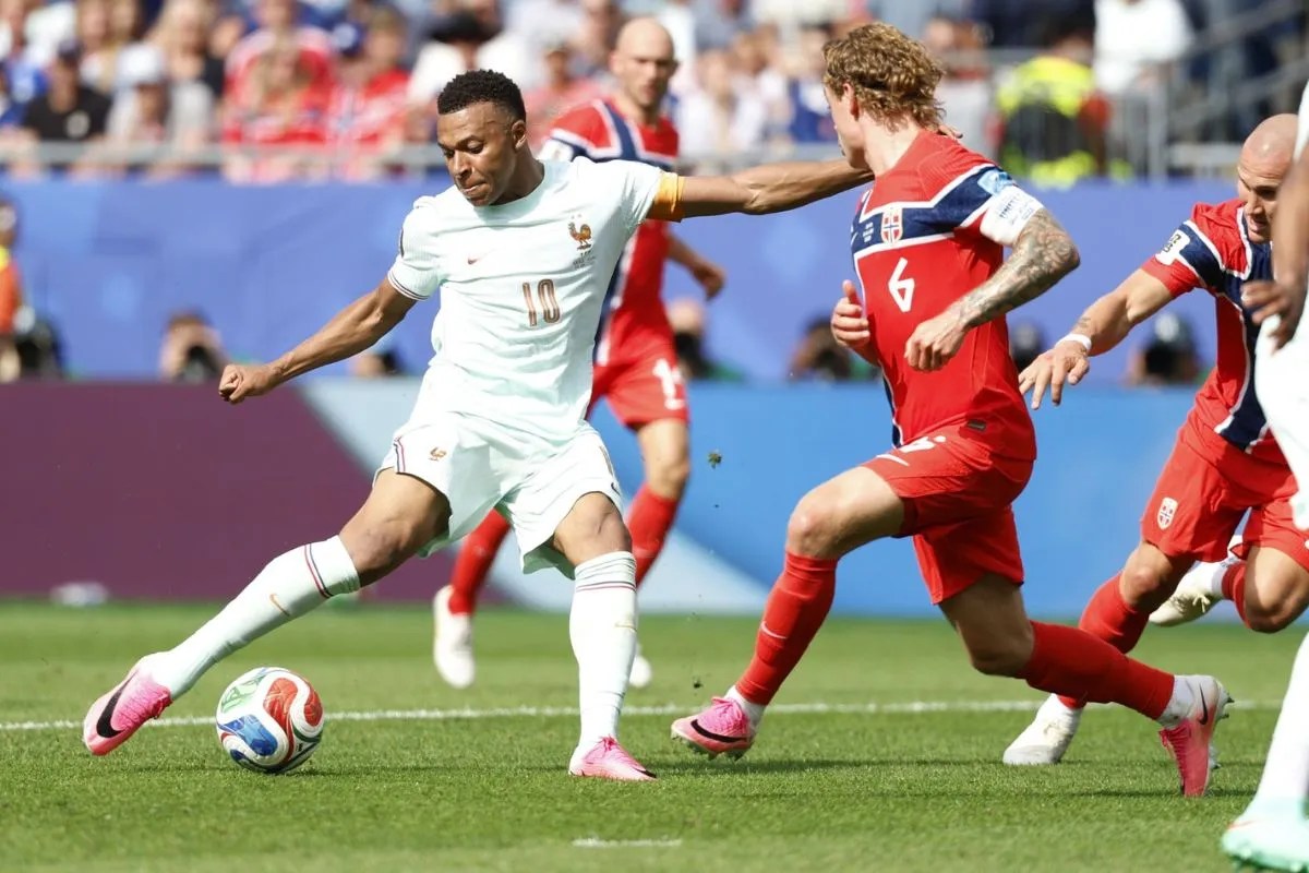 FIFA 2026: फ्रांस और सेनेगल की धमाकेदार जीत, डेम्बेले की हैट्रिक से नॉर्वे पस्त, इराक पर सेनेगल ने बरसाए पांच गोल