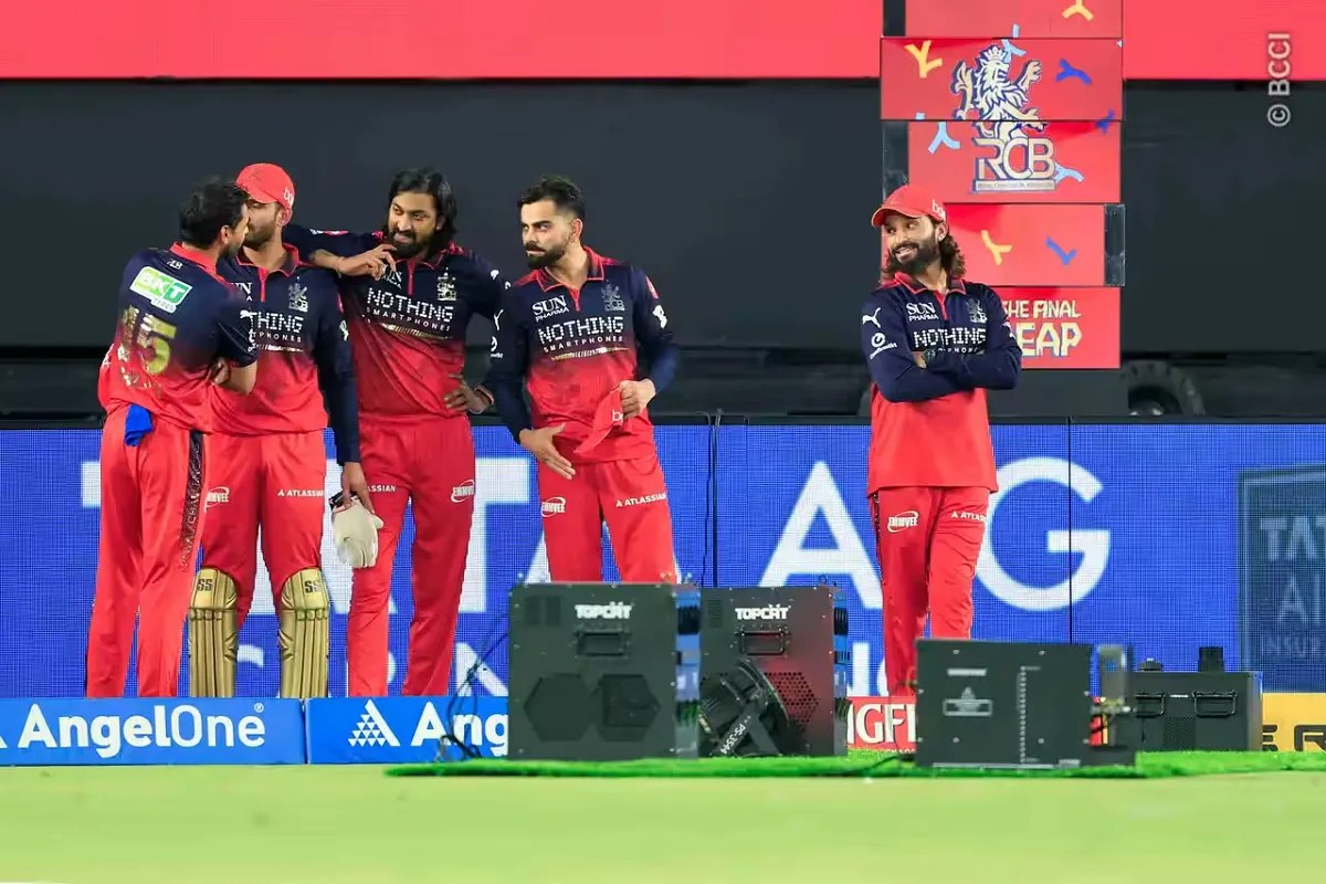 RCB के इस खिलाड़ी ने जीता पांचवा IPL टाइटल, जिस भी टीम से खेले आज तक नहीं हारे एक भी फ़ाइनल मैच RCB के इस खिलाड़ी ने जीता पांचवा IPL टाइटल, जिस भी टीम से खेले आज तक नहीं हारे एक भी फ़ाइनल मैच
