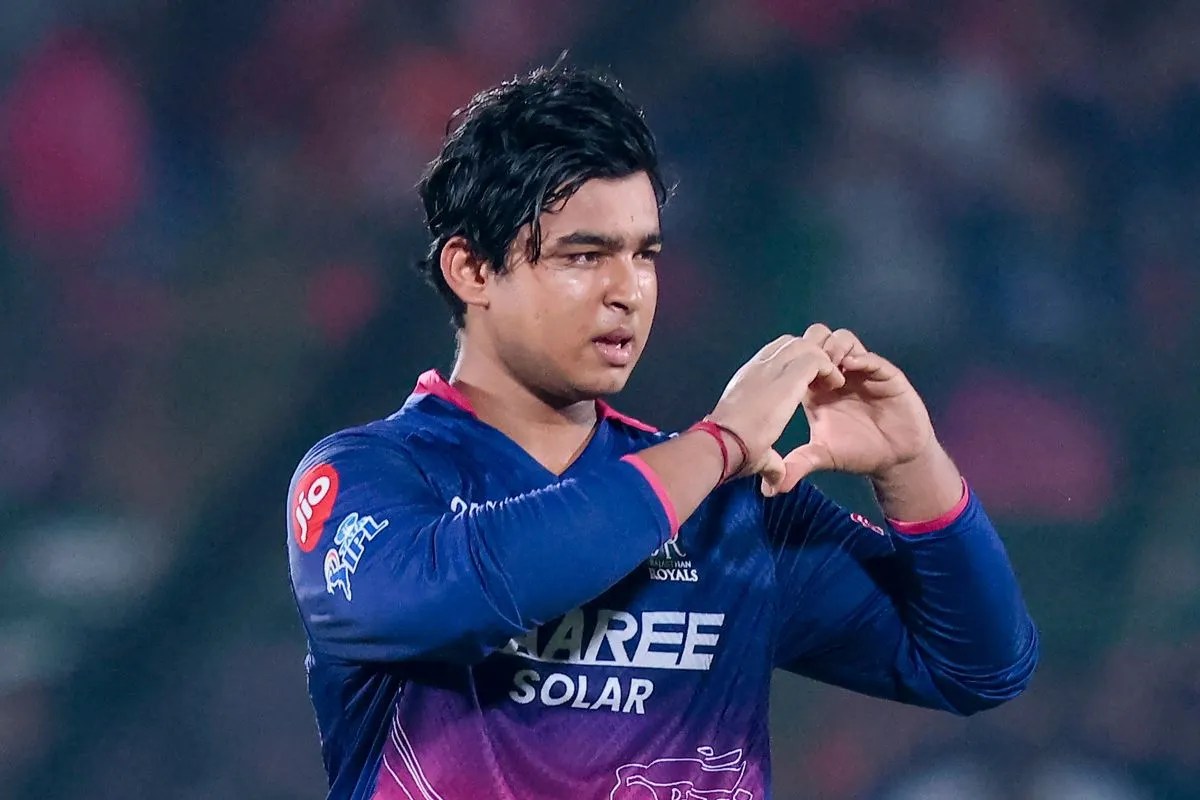 Vaibhav Sooryavanshi Awards: 72 छक्के, 776 रन और 237.30 स्ट्राइक रेट, वैभव सूर्यवंशी ने IPL में जीते पांच बड़े अवॉर्ड, ऐसा करने वाले इकलौते बल्लेबाज Vaibhav Sooryavanshi Awards: 72 छक्के, 776 रन और 237.30 स्ट्राइक रेट, वैभव सूर्यवंशी ने IPL में जीते पांच बड़े अवॉर्ड, ऐसा करने वाले इकलौते बल्लेबाज
