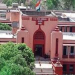 कुंभ वायरल गर्ल की याचिका पर इंदौर हाईकोर्ट में सुनवाई:  सरकार के वकील ने बर्थ सर्टिफिकेट में गड़बड़ी पर आपत्ति जताई; अब 23 जून को अगली सुनवाई – Indore News