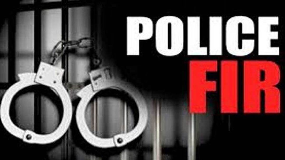 कुक के काम में गलती निकालते थे, मारपीट की, मोबाइल छीना, भोपाल में पूर्व स्पेशल डीजी और क्रिकेटर बेटे पर एफआईआर