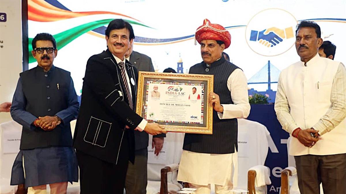भारत तेजी से वैश्विक आर्थिक शक्ति बन रहा है और मध्यप्रदेश इस परिवर्तन की मजबूत धुरी बनेगा : सीएम डॉ. मोहन यादव भारत तेजी से वैश्विक आर्थिक शक्ति बन रहा है और मध्यप्रदेश इस परिवर्तन की मजबूत धुरी बनेगा : सीएम डॉ. मोहन यादव