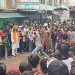 मोहर्रम की सातवीं पर खरगोन में निकले पारंपरिक अखाड़े:  युवाओं ने दिखाए शौर्य करतब, मन्नतों और जुलूसों के बीच पुलिस मुस्तैद रही – Khargone News