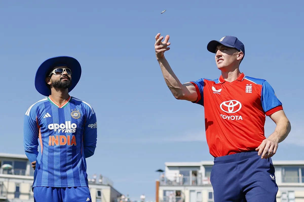 IND vs ENG: श्रेयस अय्यर ने टॉस जीतकर बल्लेबाजी चुनी, भारत ने किए दो बदलाव, संजू सैमसन को नहीं मिली जगह
