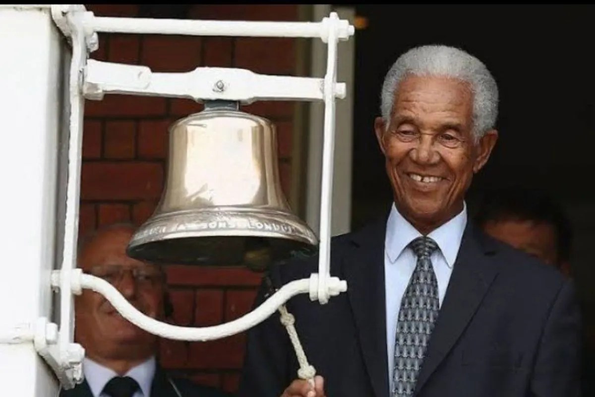Sir Garry Sobers Passes Away: महान खिलाड़ी गैरी सोबर्स का 89 साल की उम्र में निधन, खेल जगत में दौड़ी शोक की लहर